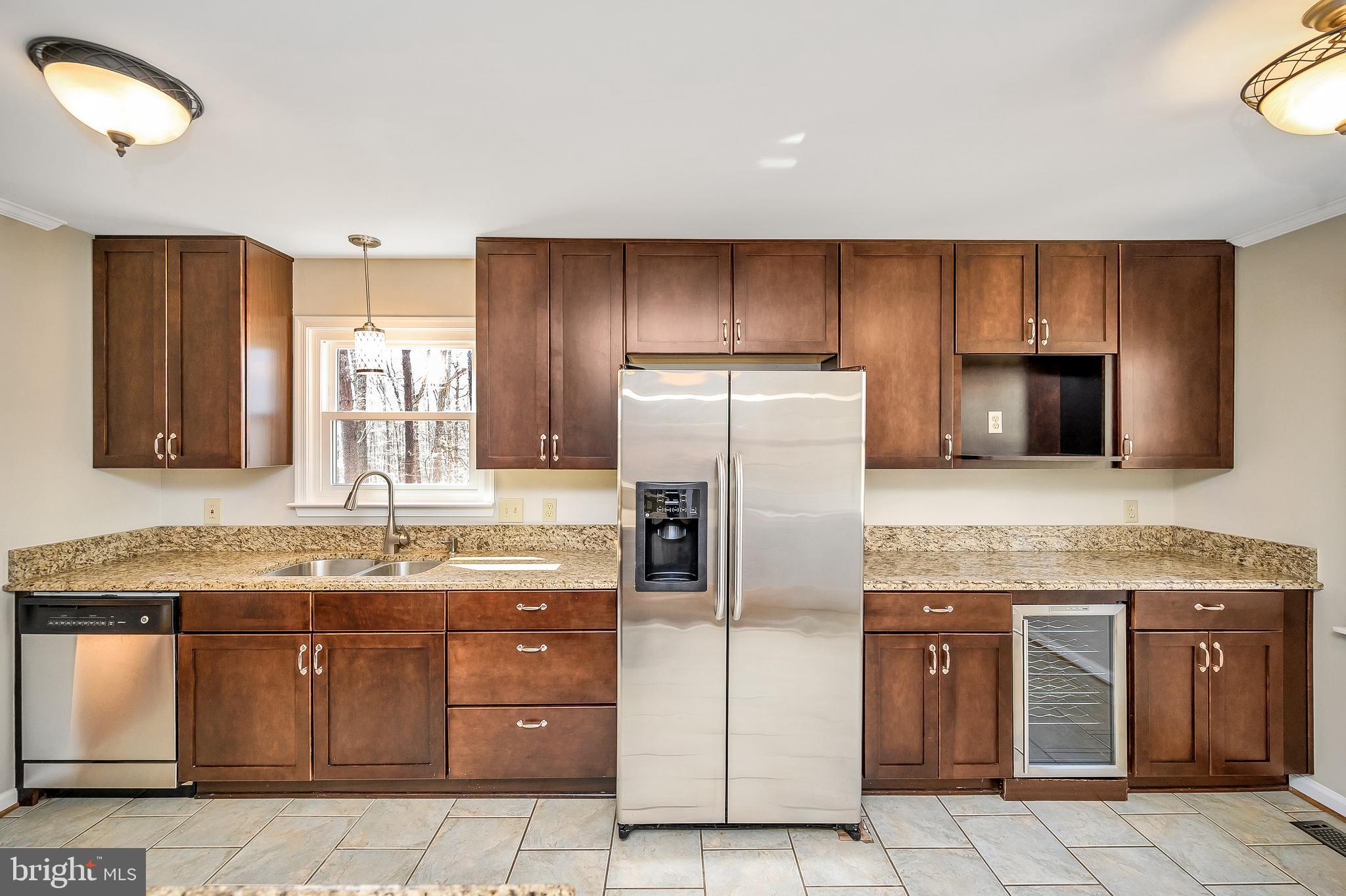 4744 Harrison Road Fredericksburg, VA 22408 - Photo 14 of 43 Lots Of Counter Space