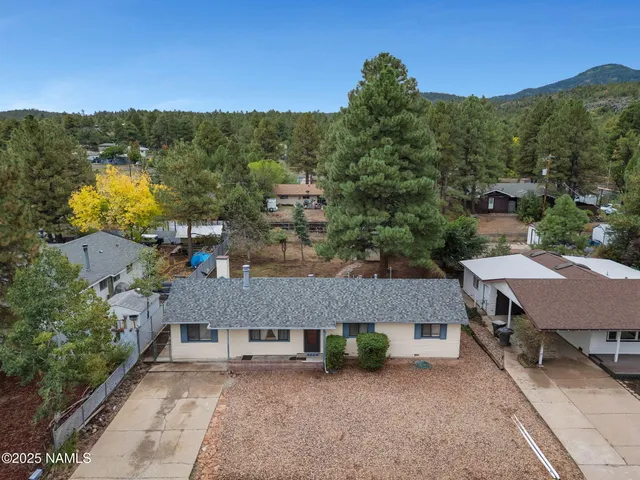 $420,000 | 1011 West Sheridan Avenue, Williams, AZ 86046