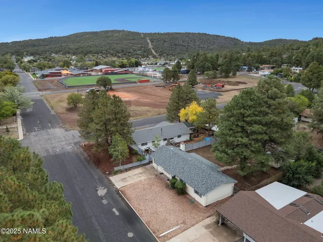 $420,000 | 1011 West Sheridan Avenue, Williams, AZ 86046