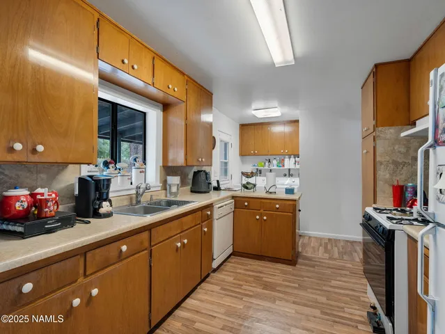 $420,000 | 1011 West Sheridan Avenue, Williams, AZ 86046