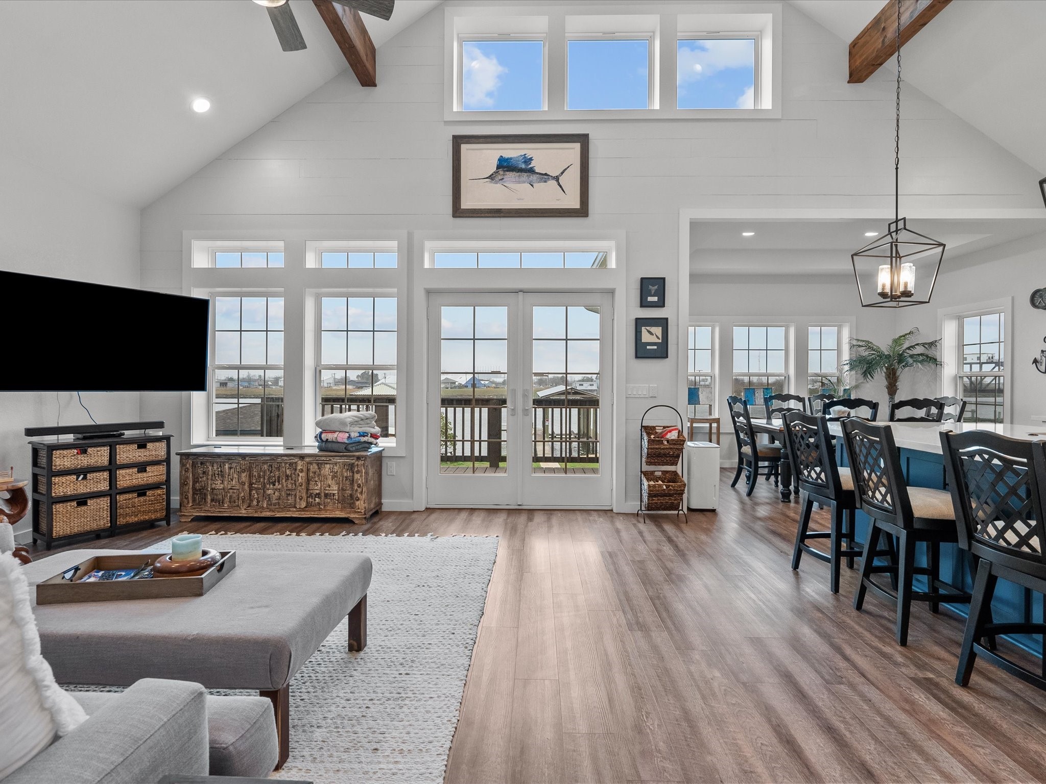 822 West 2nd Street Freeport, TX 77541 - Photo 8 of 46 a living room with furniture and a flat screen tv