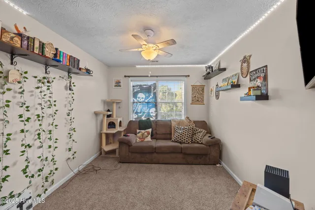 $330,000 | 128 Lee K Allen Drive, Havelock, NC 28532