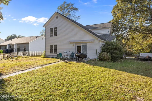 $330,000 | 128 Lee K Allen Drive, Havelock, NC 28532