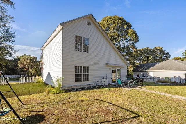 $330,000 | 128 Lee K Allen Drive, Havelock, NC 28532