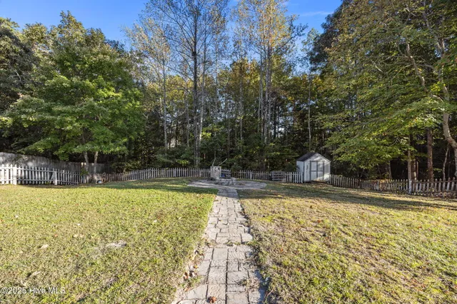 $330,000 | 128 Lee K Allen Drive, Havelock, NC 28532