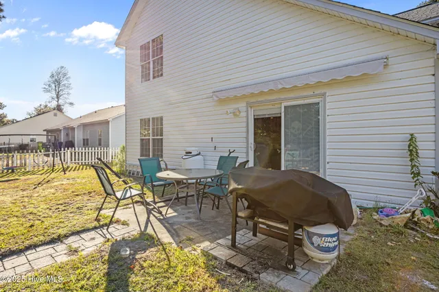 $330,000 | 128 Lee K Allen Drive, Havelock, NC 28532