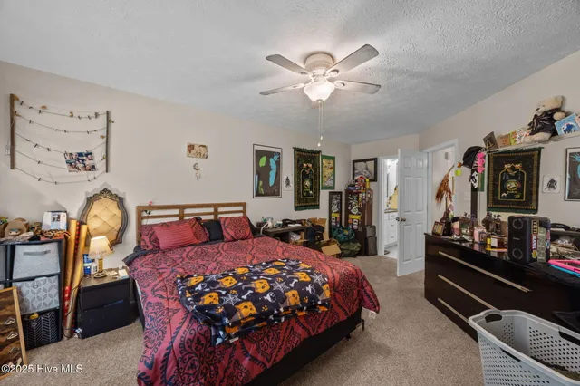 $330,000 | 128 Lee K Allen Drive, Havelock, NC 28532