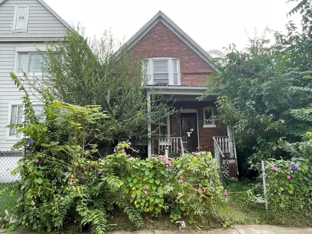 $75,000 | 7327 South Kenwood Avenue, Chicago, IL 60619