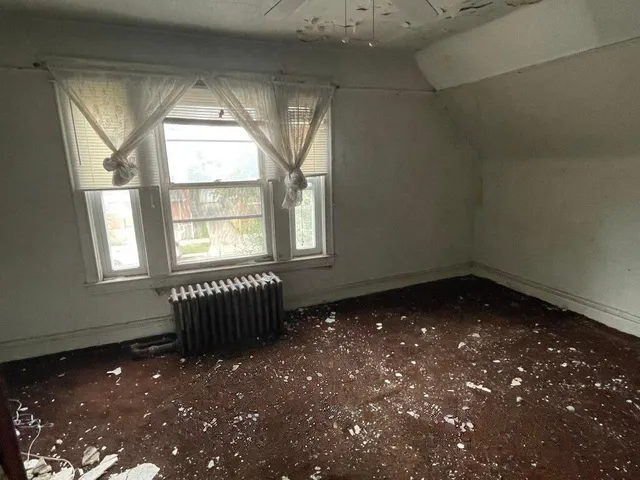 $75,000 | 7327 South Kenwood Avenue, Chicago, IL 60619