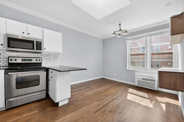 $2,500 | 354 1st Street, Unit 3F, Hoboken, NJ 07030