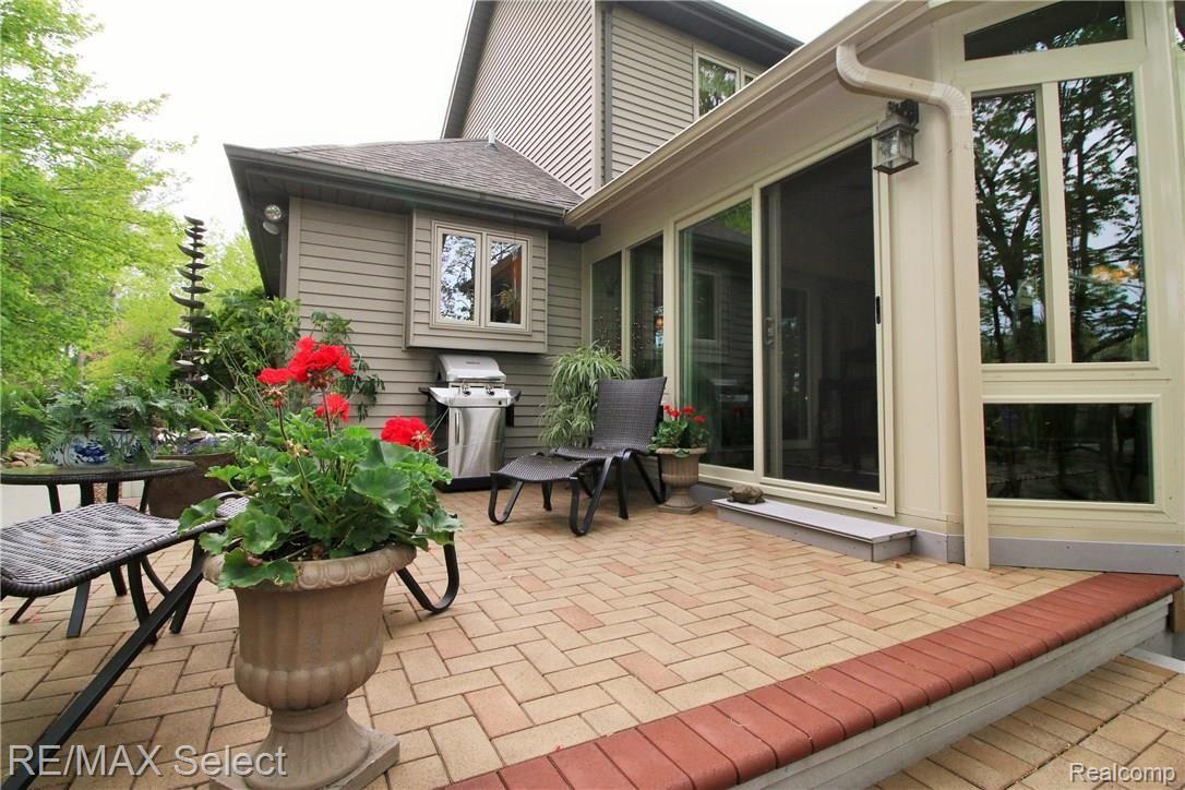 6326 North Seymour Road Flushing, MI 48433 - Photo 16 of 52 IMG_8874 (2).JPG