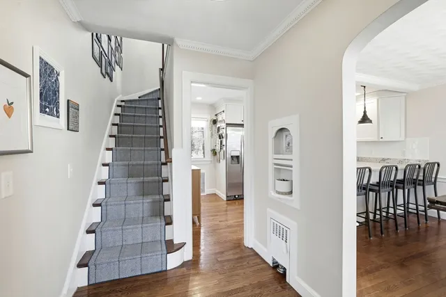 $1,200,000 | 104 Gulliver Street, Milton, MA 02186