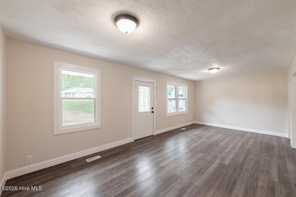 9 Linnet Loop North Augusta, SC 29841 - Photo 6 of 30 Living Room!