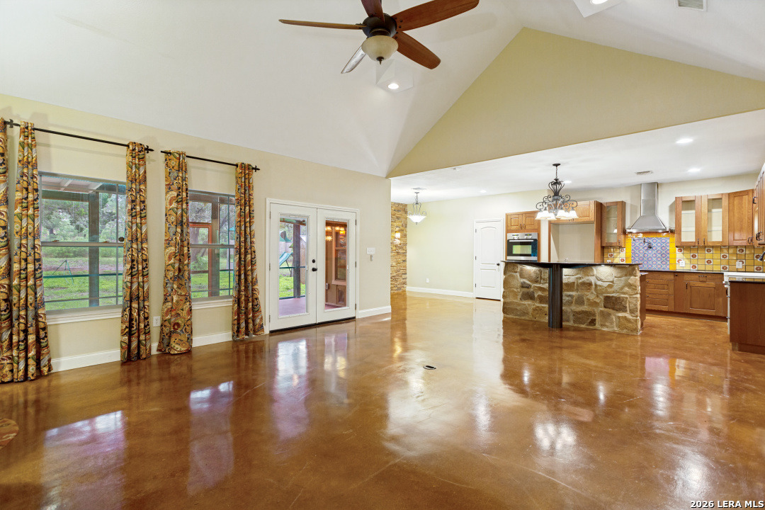 11154 Moorway Helotes, TX 78023 - Photo 11 of 37