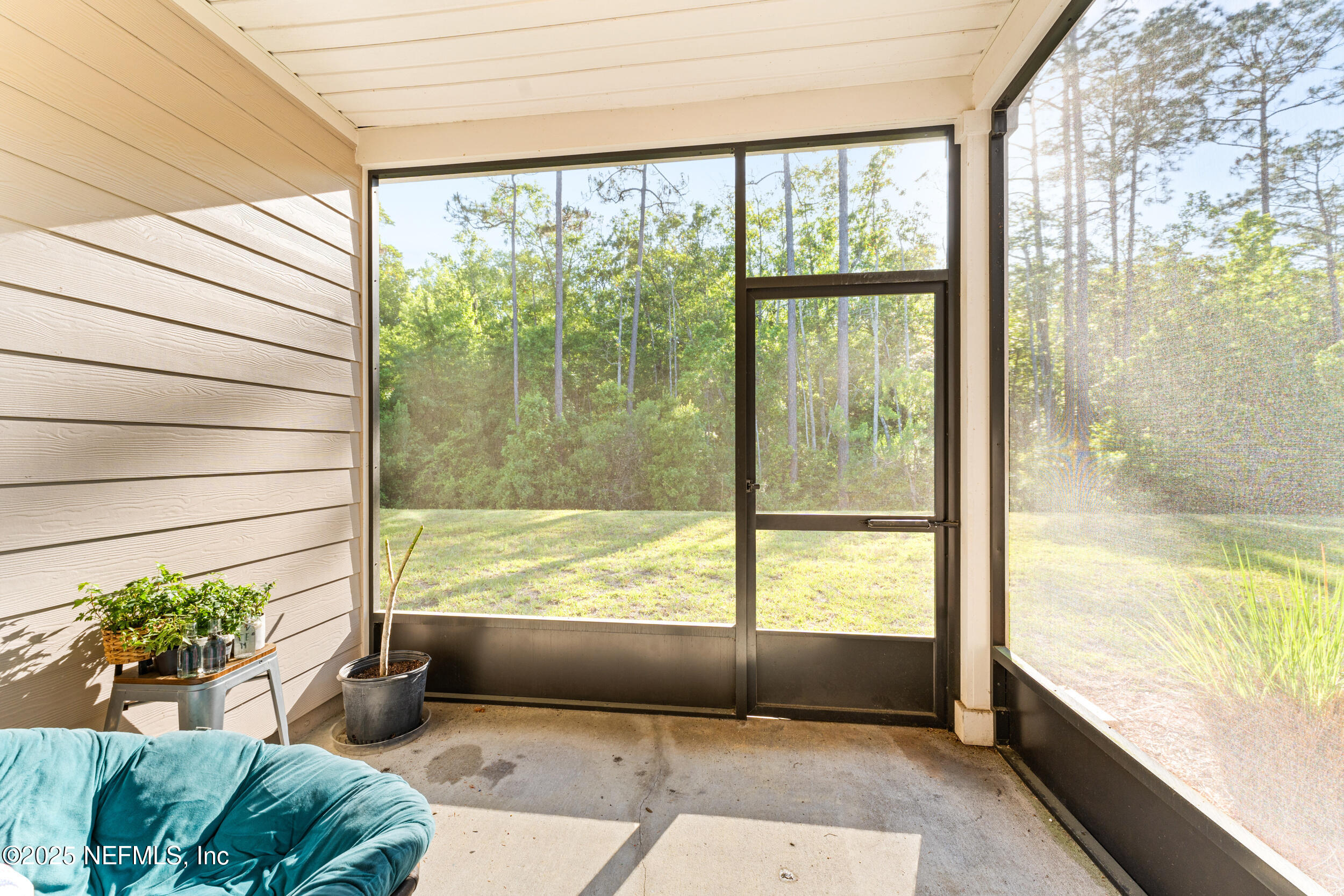 245 Richmond Drive St. Johns, FL 32259 - Photo 17 of 18 a view of a large window with an outdoor space