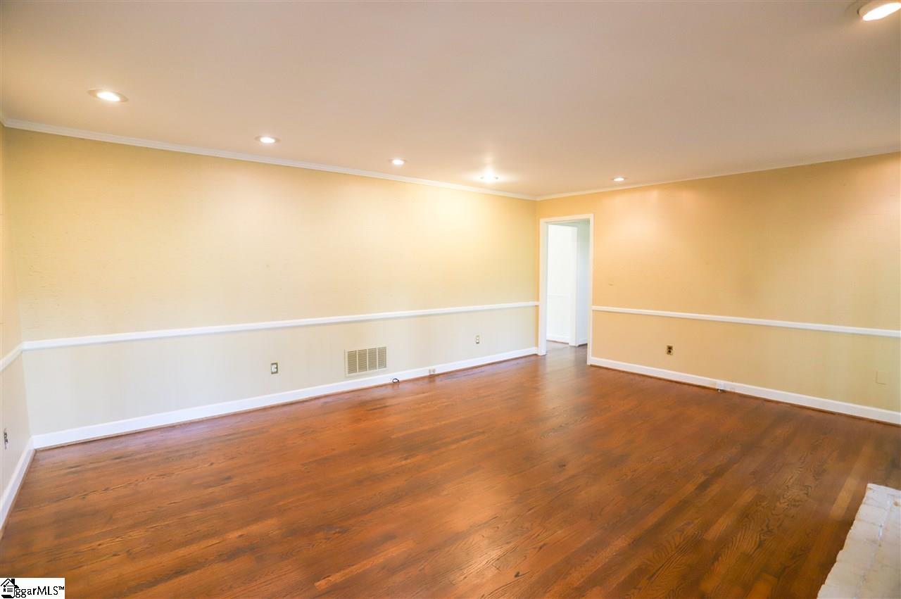 41 Dameron Avenue Greenville, SC 29607 - Photo 11 of 32 Gallery Image 11