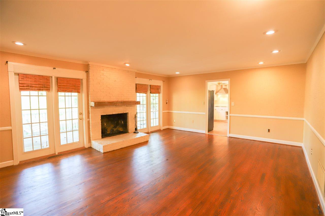41 Dameron Avenue Greenville, SC 29607 - Photo 12 of 32 Gallery Image 12