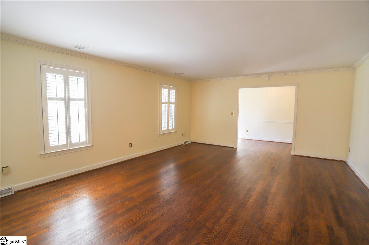 41 Dameron Avenue Greenville, SC 29607 - Photo 4 of 32 Gallery Image 4