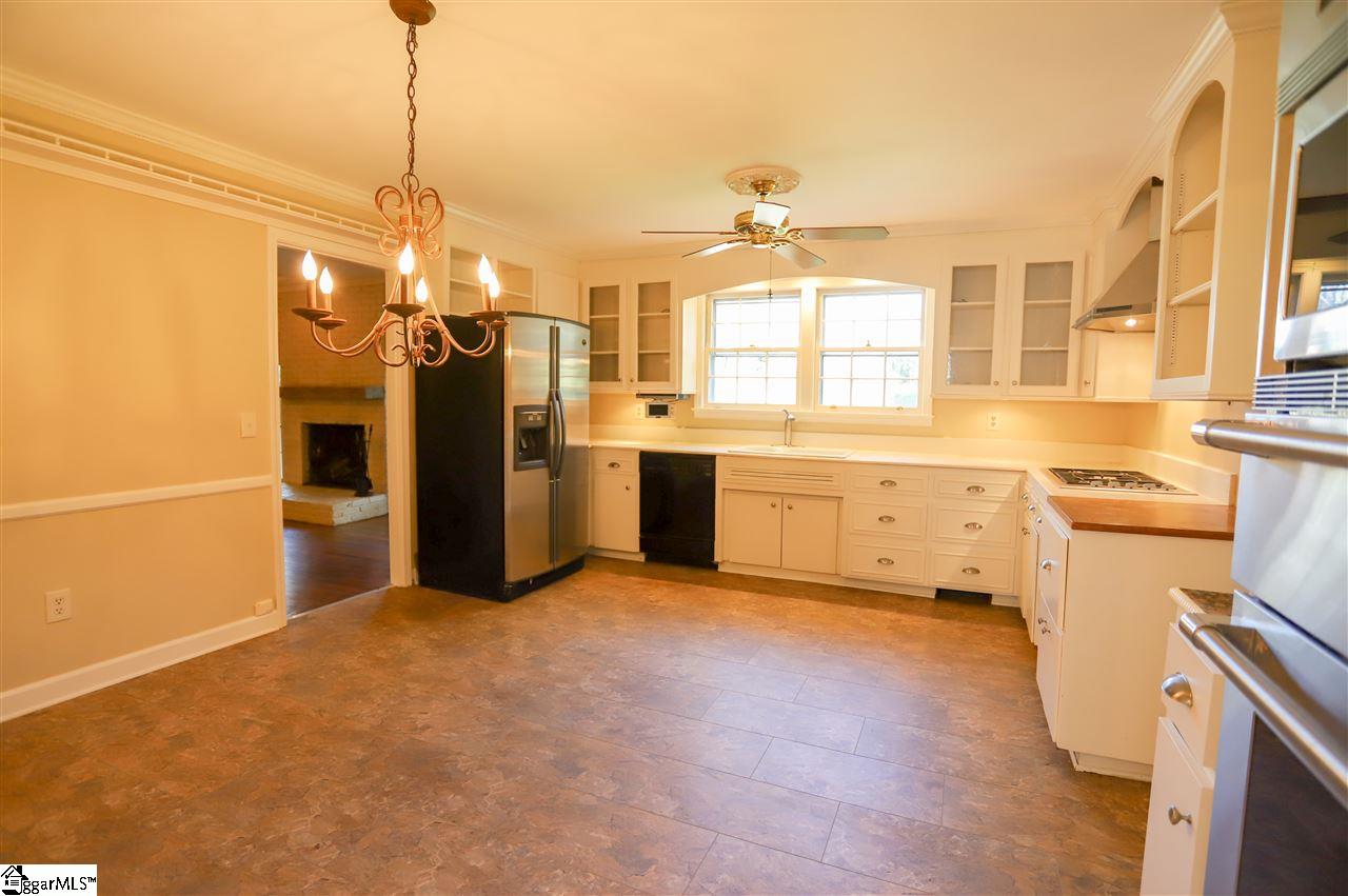 41 Dameron Avenue Greenville, SC 29607 - Photo 8 of 32 Gallery Image 8