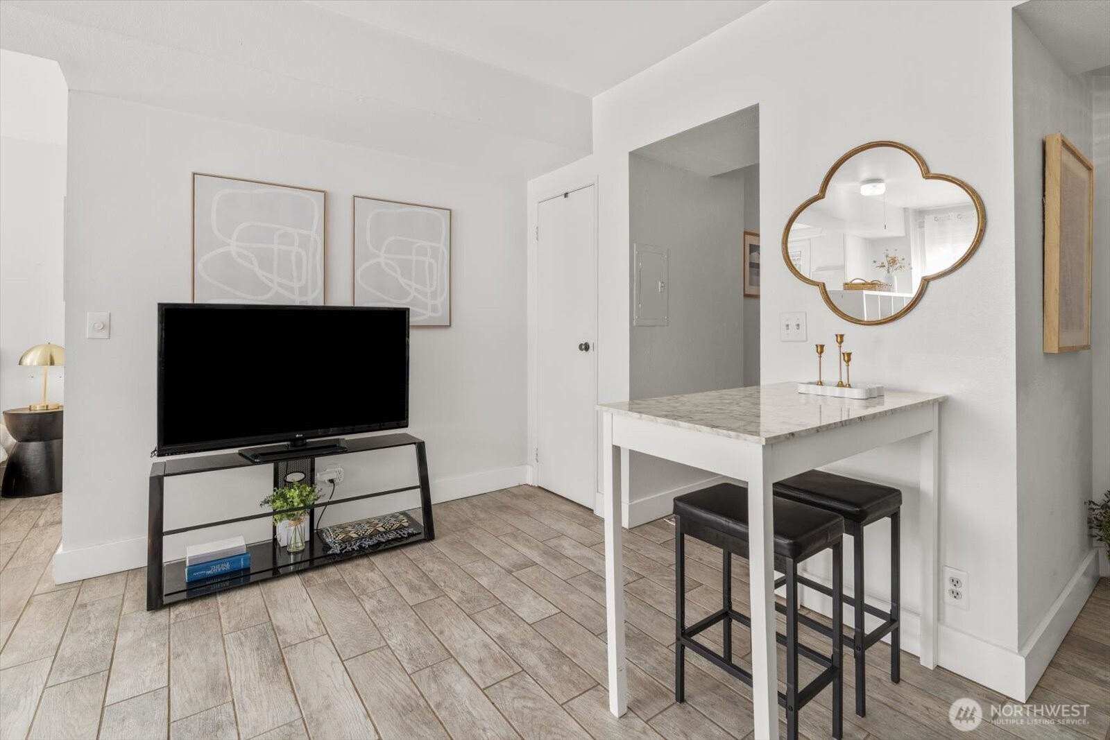 1017 Minor Avenue, Unit 206 Seattle, WA 98104 - Photo 11 of 23