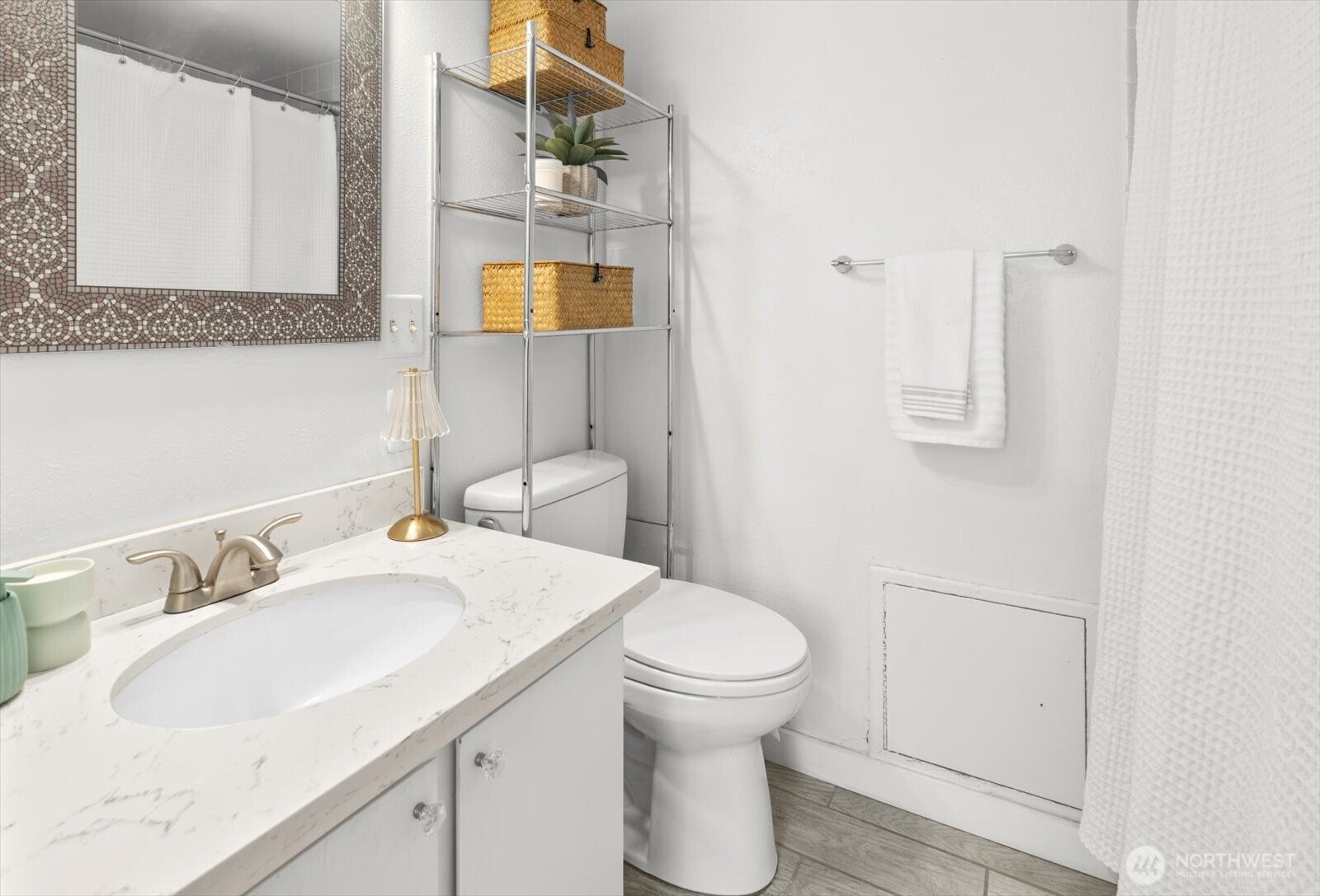 1017 Minor Avenue, Unit 206 Seattle, WA 98104 - Photo 7 of 23