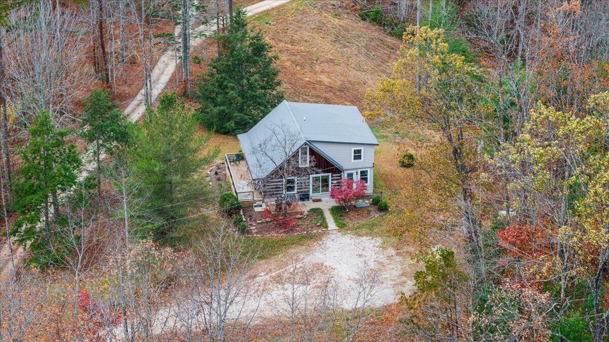 1516 Hobbs Road Campton, KY 41301 - Photo 59 of 71 47-DJI_20251115124358_0293_D