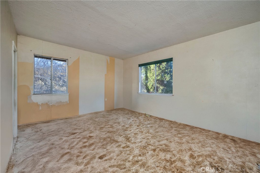 19665 Oat Hill Road Middletown, CA 95461 - Photo 21 of 44 Master Bedroom