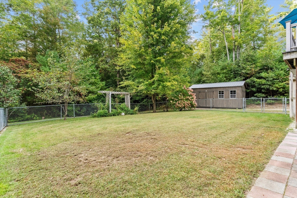 4109 South Athol Road Athol, MA 01331 - Photo 25 of 38 a house with trees in the background