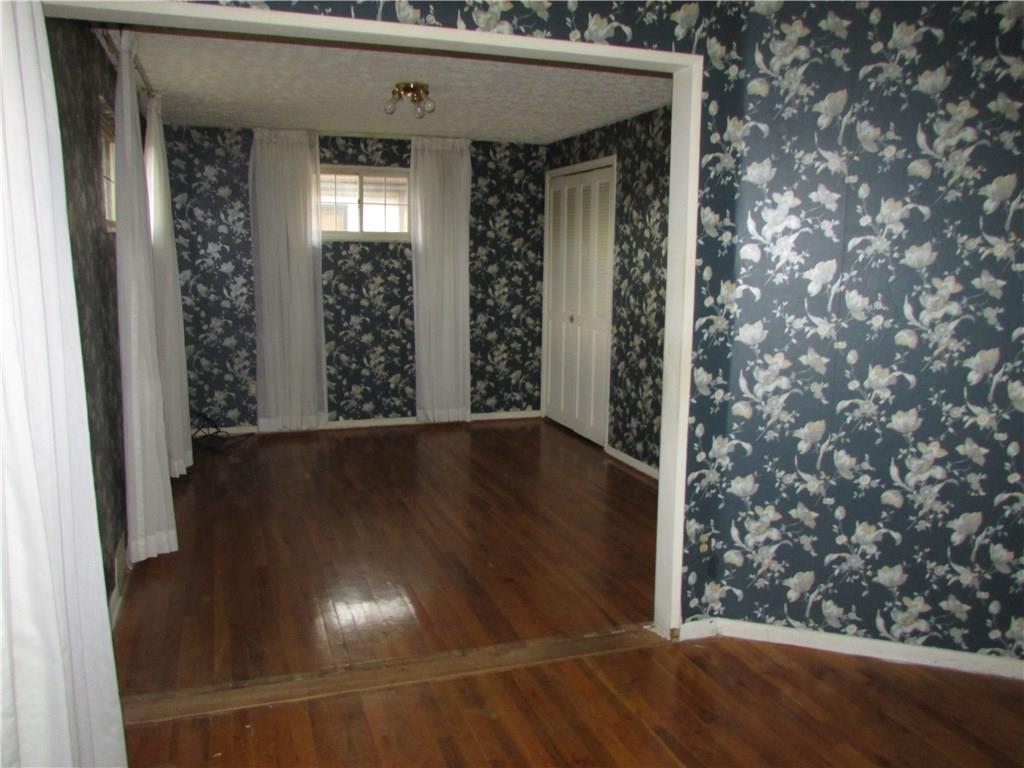 244 Barbara Drive McKees Rocks, PA 15136 - Photo 9 of 16 Gallery Image 9