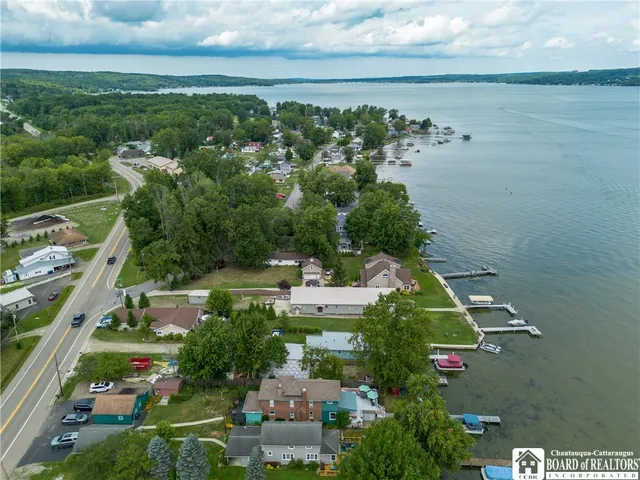 $689,900 | 2340 West Lake Road, Busti, NY 14710