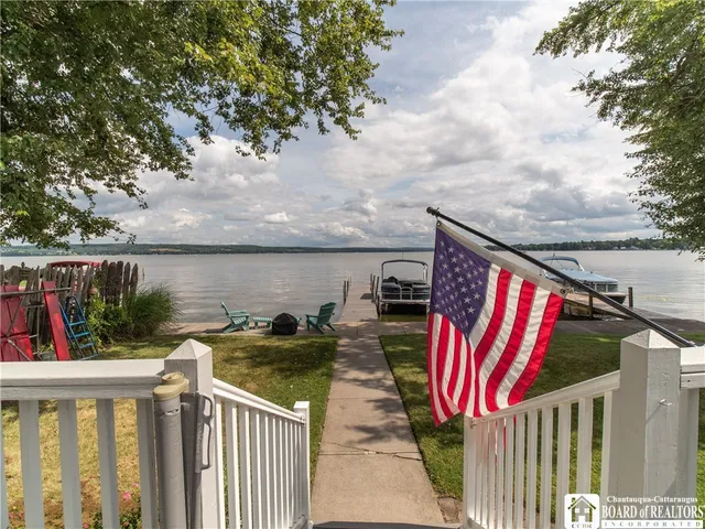 $689,900 | 2340 West Lake Road, Busti, NY 14710