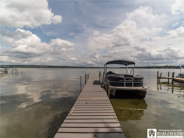 $689,900 | 2340 West Lake Road, Busti, NY 14710