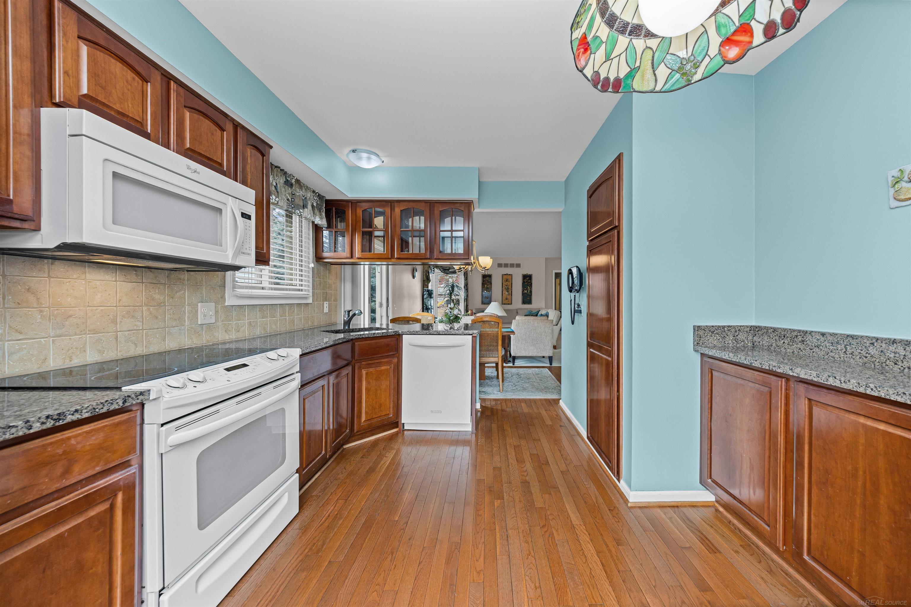 1495 Colony Drive Rochester Hills, MI 48307 - Photo 16 of 46