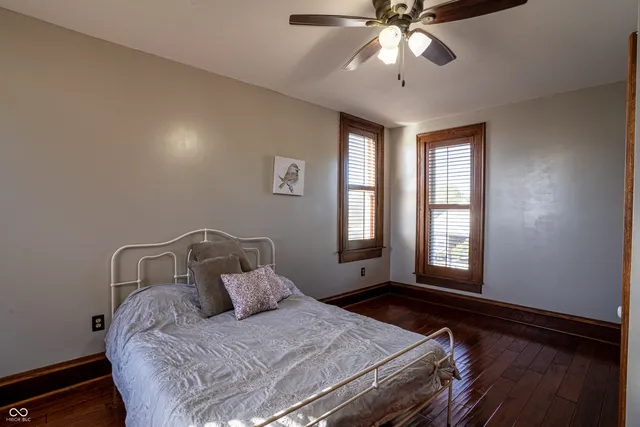 $2,800,000 | 115 West State Road 38, Pendleton, IN 46064