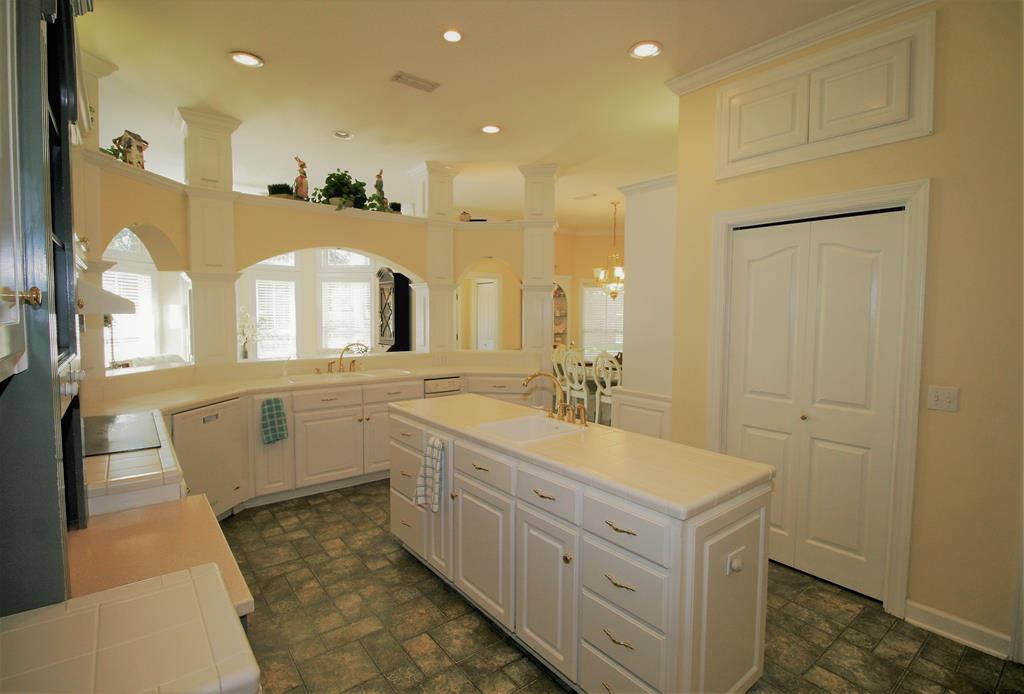 479 Center Church Road Webb, AL 36376 - Photo 9 of 55 Kitchen