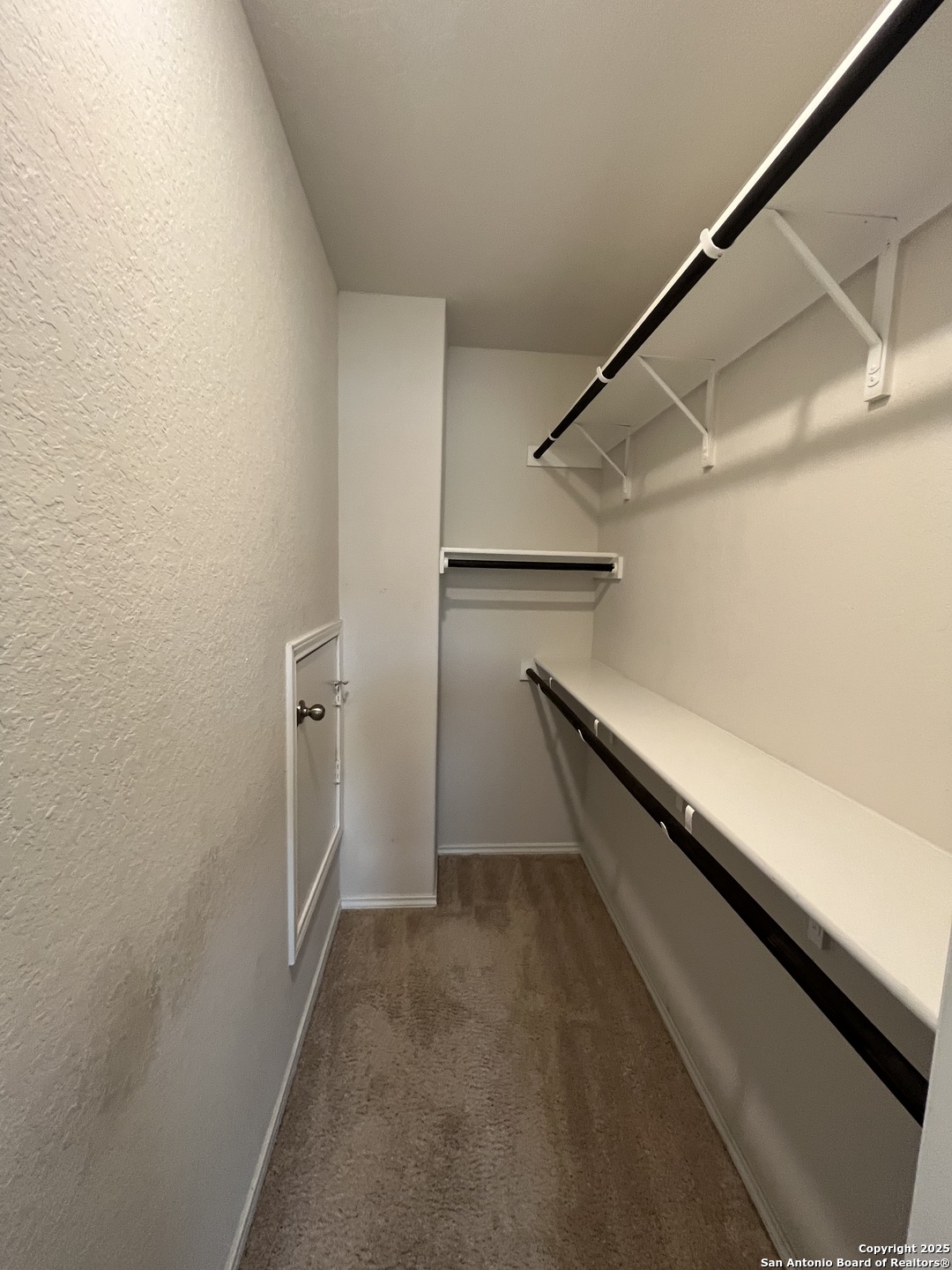 6218 Tadpole Bluff Converse, TX 78109 - Photo 14 of 23 a view of a room with racks