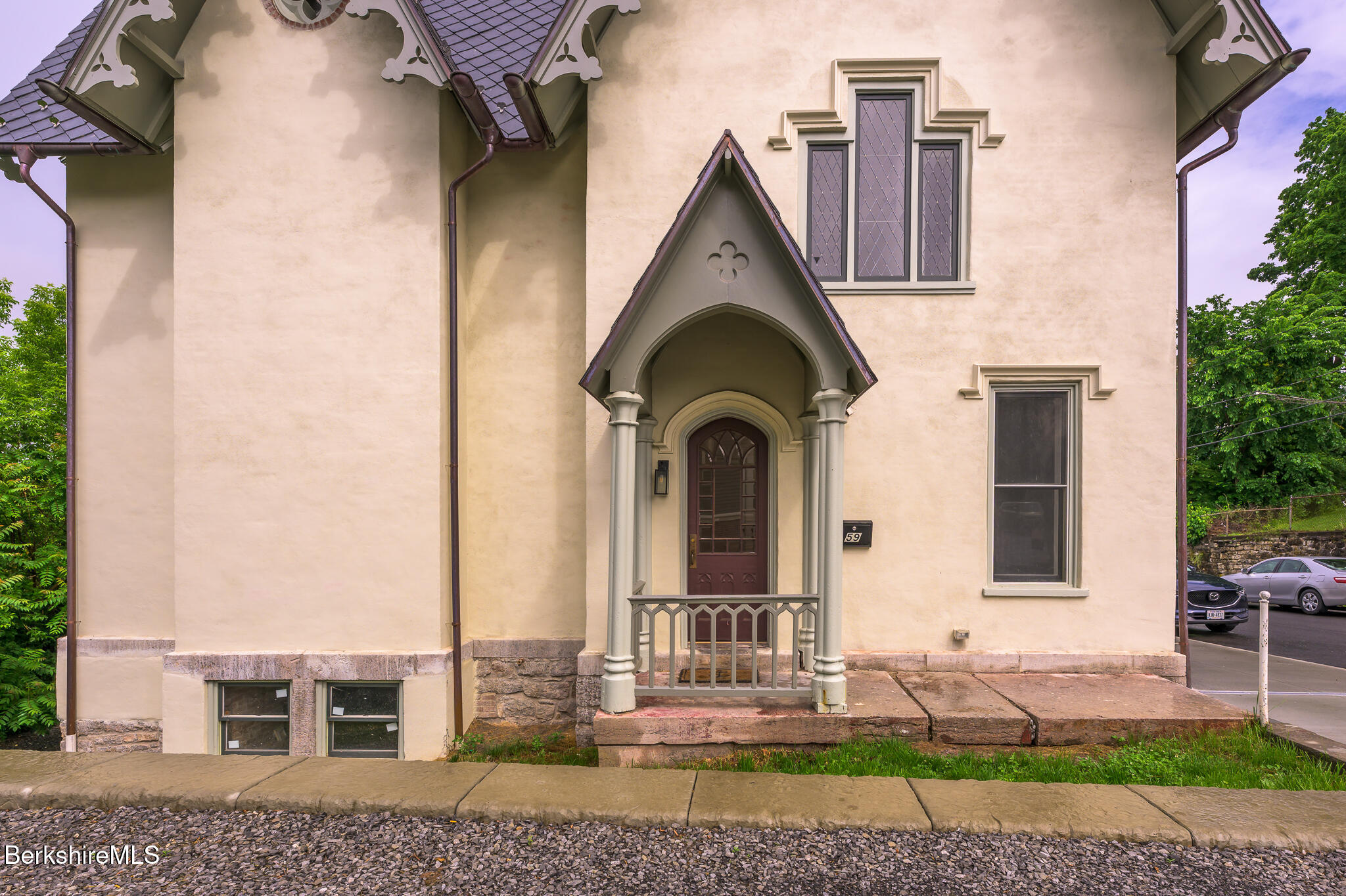 59 Allen Street Hudson, NY 12534 - Photo 2 of 59 a front view of a house with garden