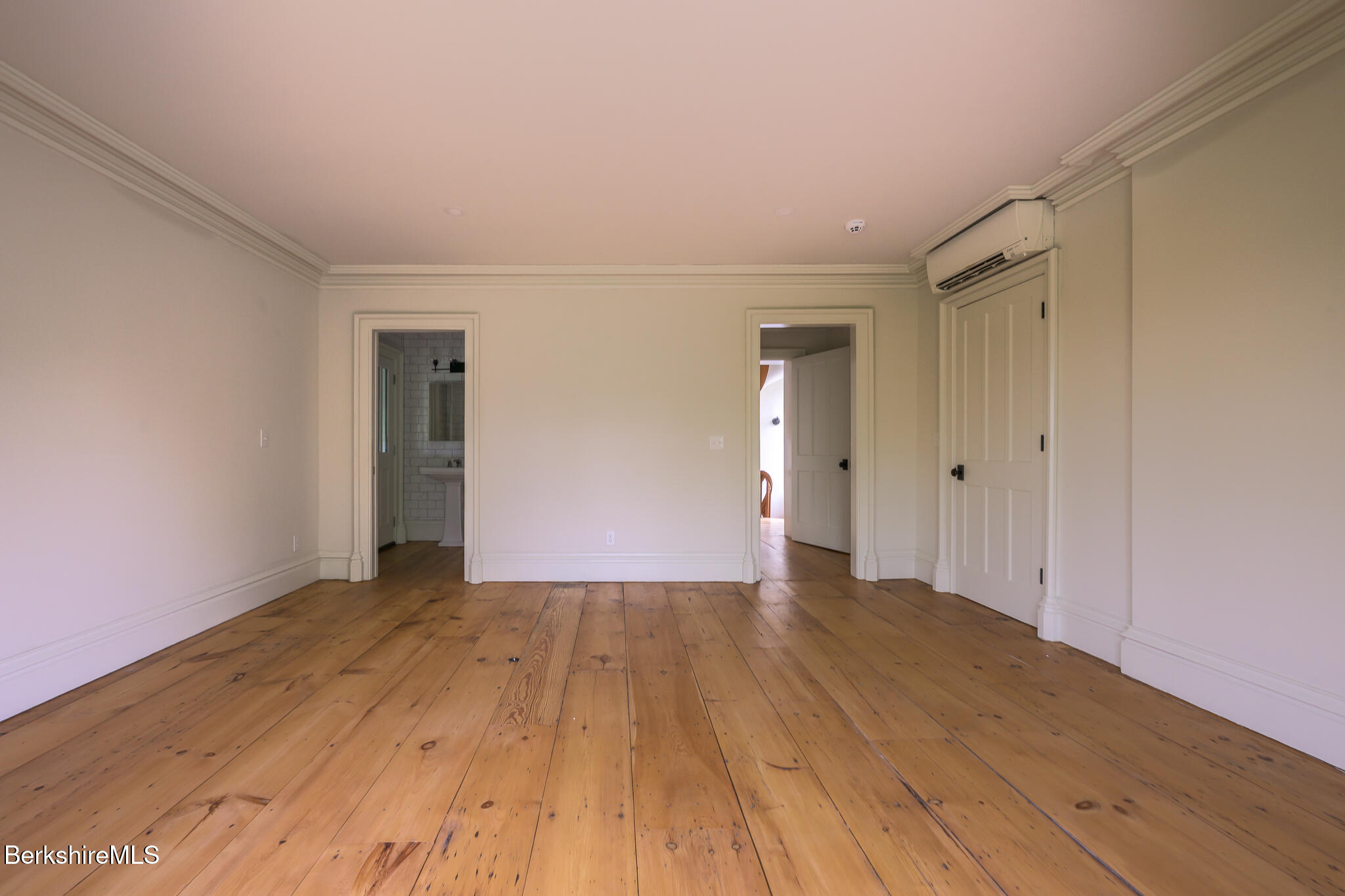 59 Allen Street Hudson, NY 12534 - Photo 33 of 59 a view of an empty room with wooden floor