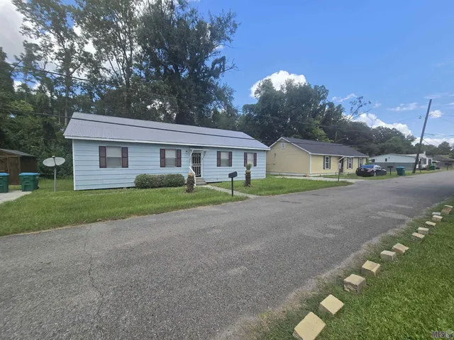 $185,000 | 1152-1160 Freeman Lane, Port Allen, LA 70767