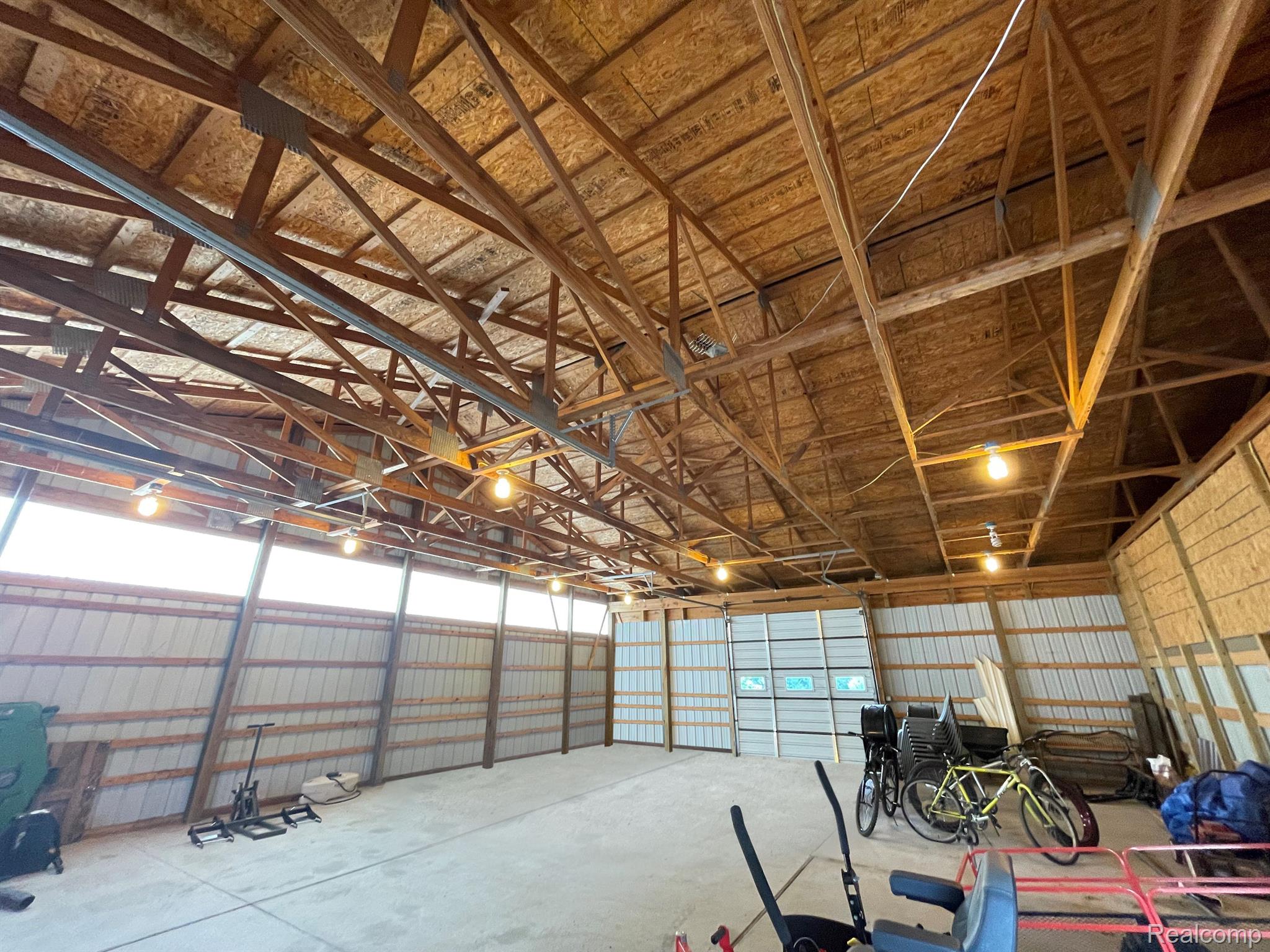 8950 Chambers Road Pinckney, MI 48169 - Photo 29 of 42 Gallery Image 29