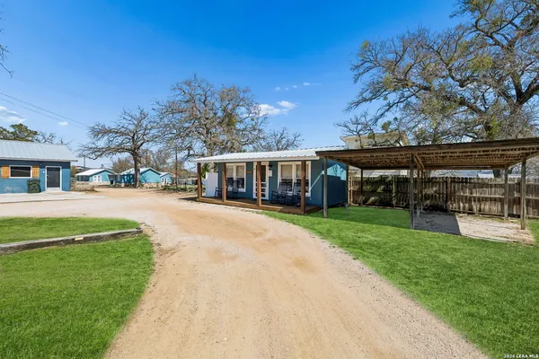 $1,799,900 | 16838 Ranch Road 2241, Tow, TX 78672