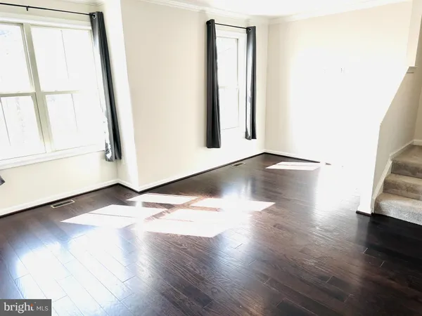 $3,200 | 13817 Byrne Park Drive, Clarksburg, MD 20871