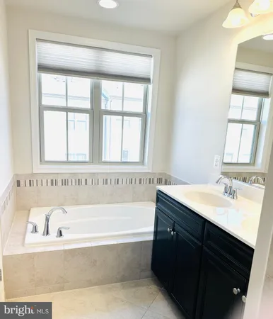 $3,200 | 13817 Byrne Park Drive, Clarksburg, MD 20871