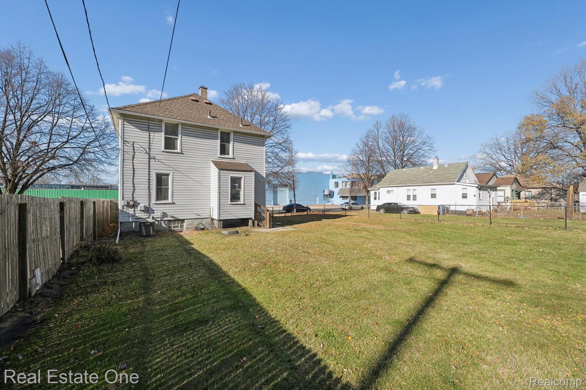 159 Dwight Street River Rouge, MI 48218 - Photo 44 of 48 45-159-Dwight-St-River-Rouge-MI-48218-WindowStill-42.jpg