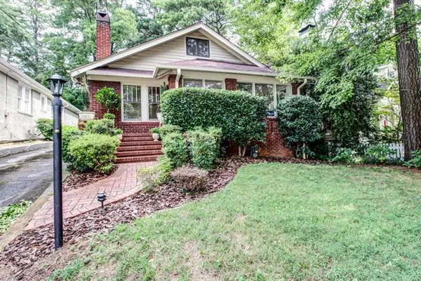 $3,400 | 162 Peachtree Hills Avenue Northeast, Atlanta, GA 30305