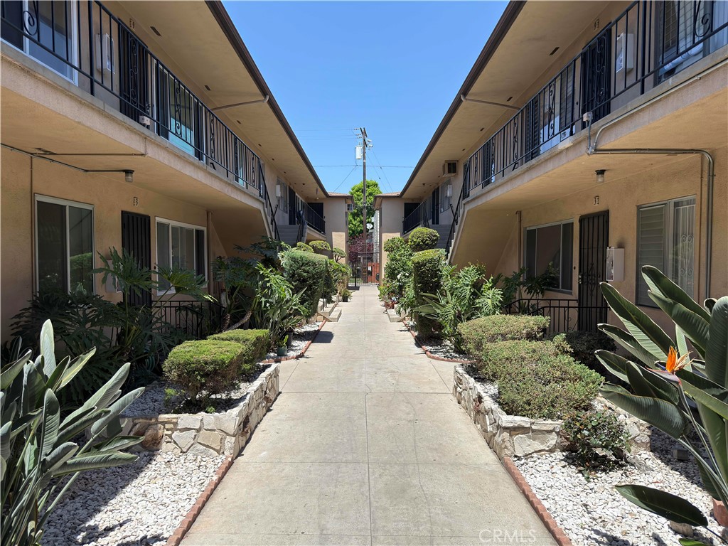 1325 East 7th Street, Unit 2 Long Beach, CA 90813 - Photo 2 of 15