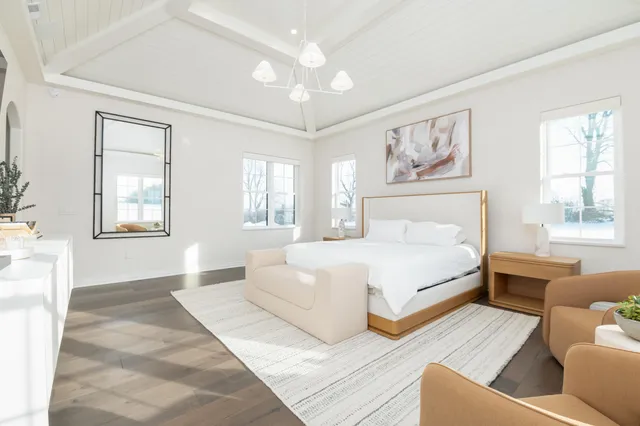 $3,990,000 | 1829 West Mill Road, Jackson, WI 53037