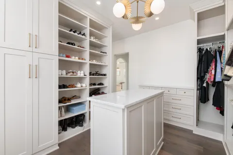 $3,990,000 | 1829 West Mill Road, Jackson, WI 53037