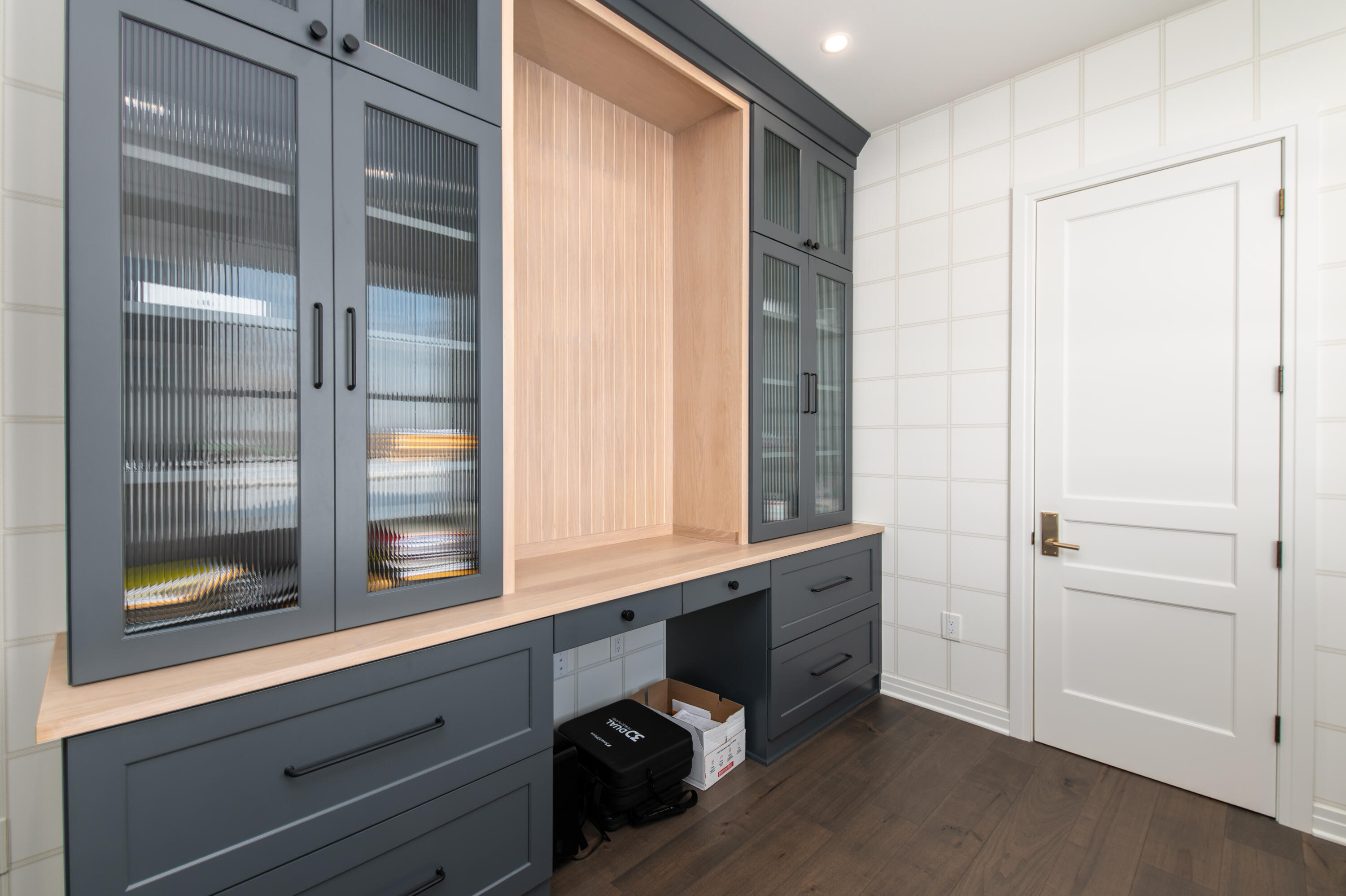 1829 West Mill Road Jackson, WI 53037 - Photo 31 of 57 Office