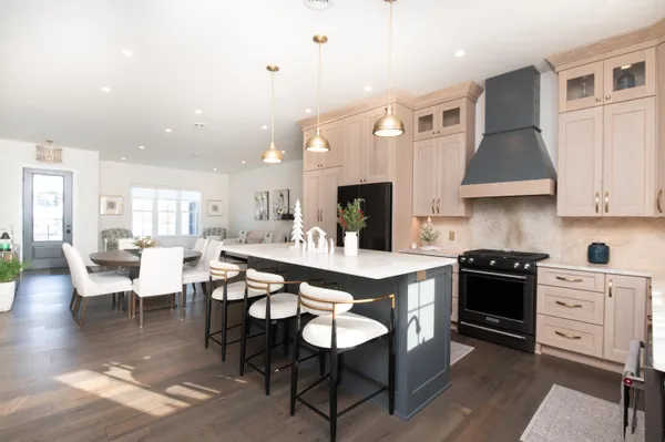 $3,990,000 | 1829 West Mill Road, Jackson, WI 53037